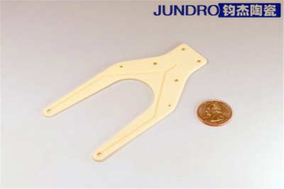 氧化鋁陶瓷搬運臂在半導(dǎo)體行業(yè)的應(yīng)用