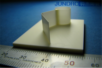 氧化鋁陶瓷和氧化鋯陶瓷有什么區(qū)別 氧化鋁陶瓷和氧化鋯陶瓷有什么區(qū)別